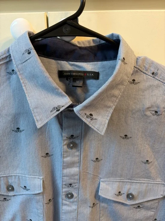 John Varvatos Light Blue Short-Sleeve Button-Down Shirt with Micro Print - Picture 3 of 6